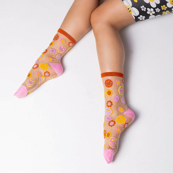 Smiley Face Daisy Sheer Crew Socks Sfmoma Museum Store 