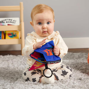 files/Andy-Warhol-Crinkle-Fabric-Stroller-Book4_1000x_67222540-e3c0-4bb3-9c9a-57b5b9914ca9.jpg