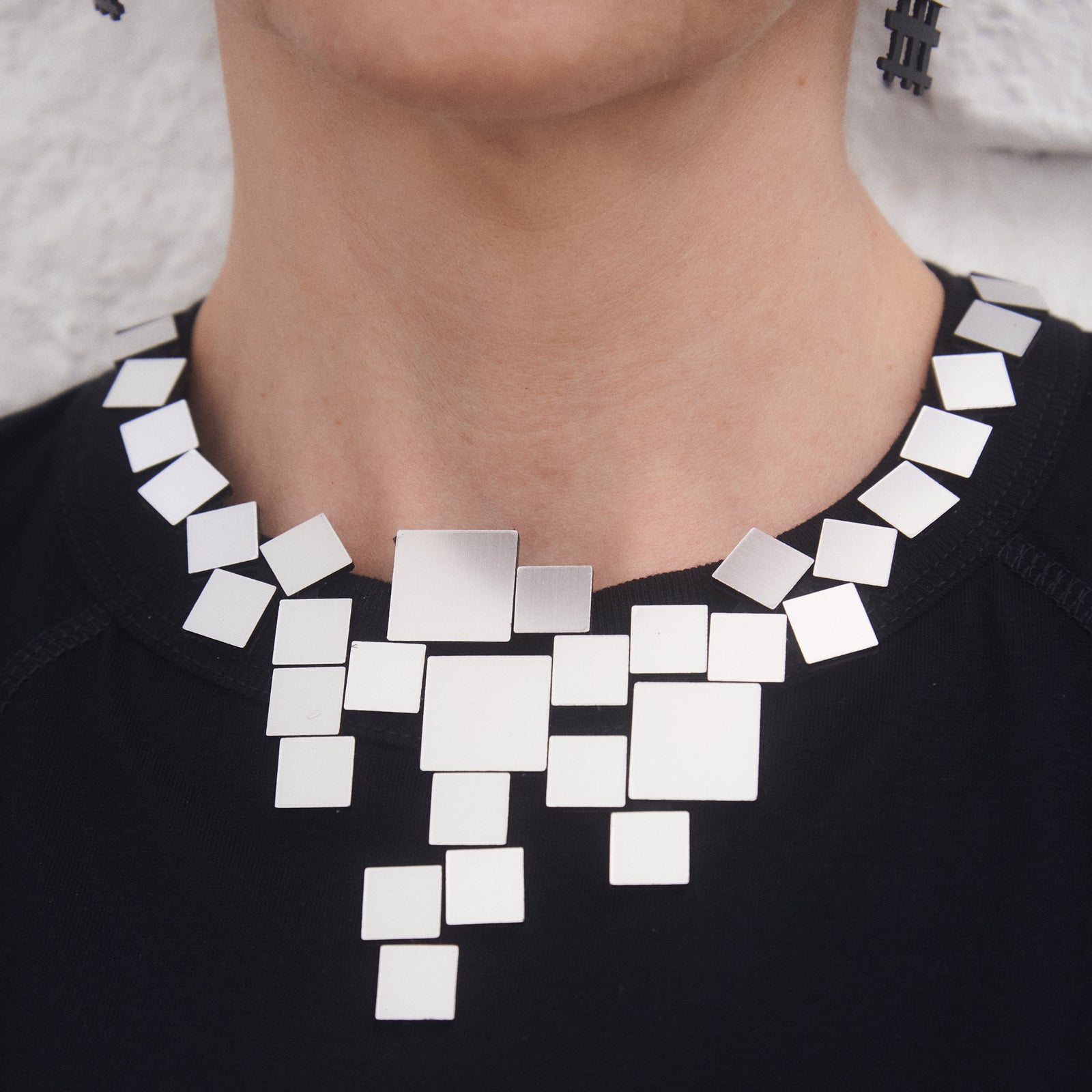 Bauhaus V Necklace Silver Squares