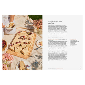 files/Cake-Picnic-book-interior5_1000x_af3038be-fc59-415f-ae5d-8d1d4fdcc78d.jpg