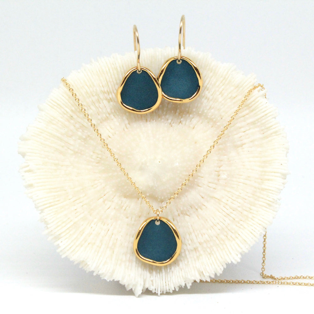 Coral Reef Necklace: Teal