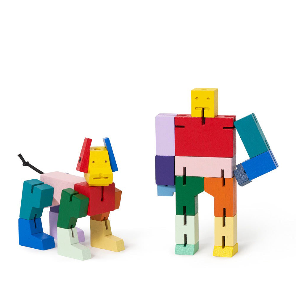 Best Friends Micro Cubebot Set displayed standing.