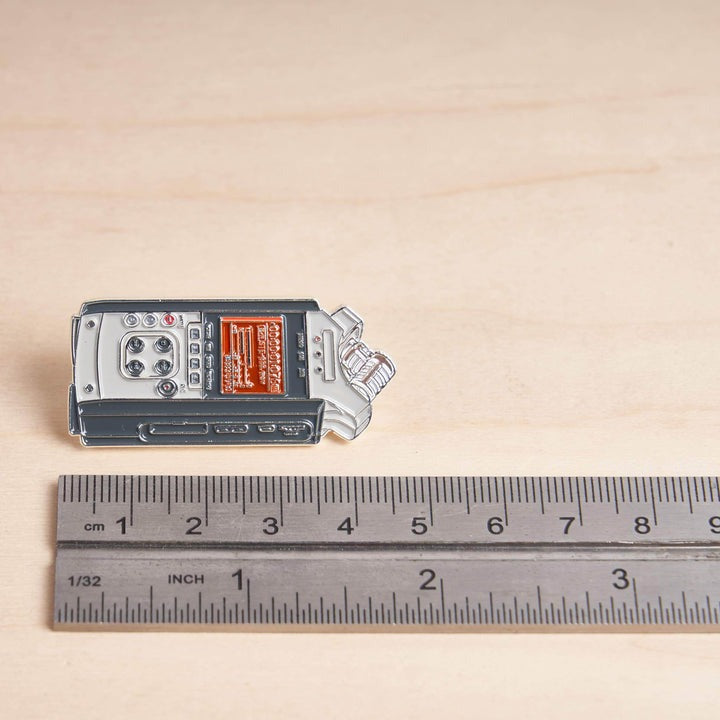 Digital Audio Recorder Pin measured by ruler. 