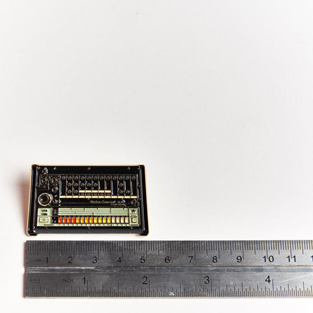 Drum Machine Pin measured with ruler. 