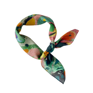 files/Field-Trip-Silk-Bandana2_1000x_8690d5c5-6e4b-4197-a4c8-41ea261625ec.jpg