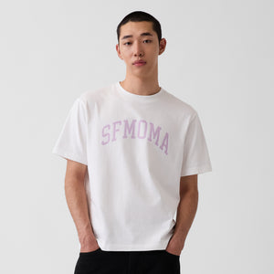 files/GAP-x-SFMOMALogo-T-Shirt-Lifestyle-White1_2048x_605aadd9-1ecd-4ac4-84df-4ae8fd8244b8.jpg