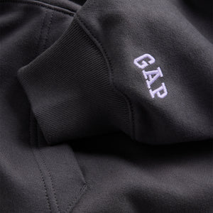 files/Gap-x-SFMOMA-Logo-Heavyweight-Hoodie-Cast-Iron2_2048x_daf313e4-41c9-4eed-bc1a-73513907e346.jpg