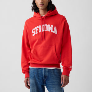 files/Gap-x-SFMOMA-Logo-Heavyweight-Hoodie-Lifestyle-Red-Light3_2048x_963c64ae-718c-4738-9791-6469eb29cd99.jpg