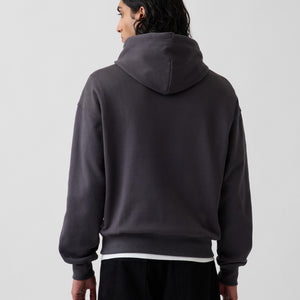 files/Gap-x-SFMOMA-Logo-Heavyweight-Hoodie-lifestyle-Cast-Iron4_2048x_5758dad1-ed98-4c7e-a428-bd529a17c069.jpg