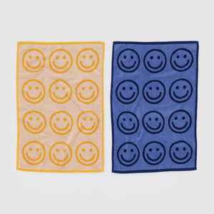 files/Hand-Towel-Set-of-2-Happy-Blue-Marigold2_2048x_325ff580-d64f-4288-8fd5-1c2f87e1c9de.jpg