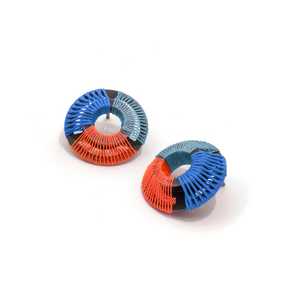 Hilos Circle Stud Earrings Coral Sky