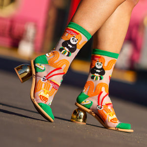 files/Kung-Fu-Panda-socks-lifestyle4_1200x_d88ad1b9-9184-469f-ac3b-402f66eaffe0.jpg