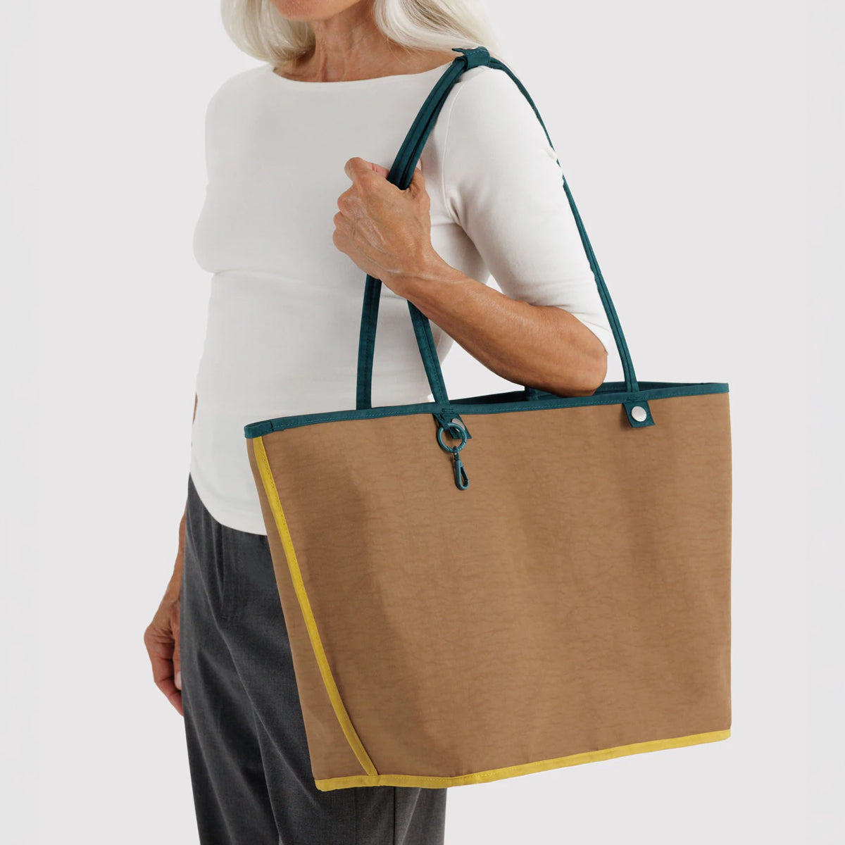 Large Nylon Reversible Tote: Deep Sea Mix - SFMOMA Museum Store