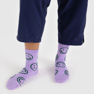 files/Lavender-Happy-socks2_1000x_d0c0182f-e503-48e4-baf1-c27bca663105.jpg