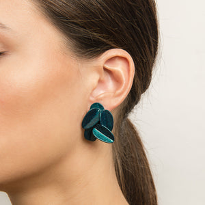 files/Leaves-Earrings1-london-blue2_1000x_68ac6aa8-e38c-40de-8636-83d195ab1ea0.jpg