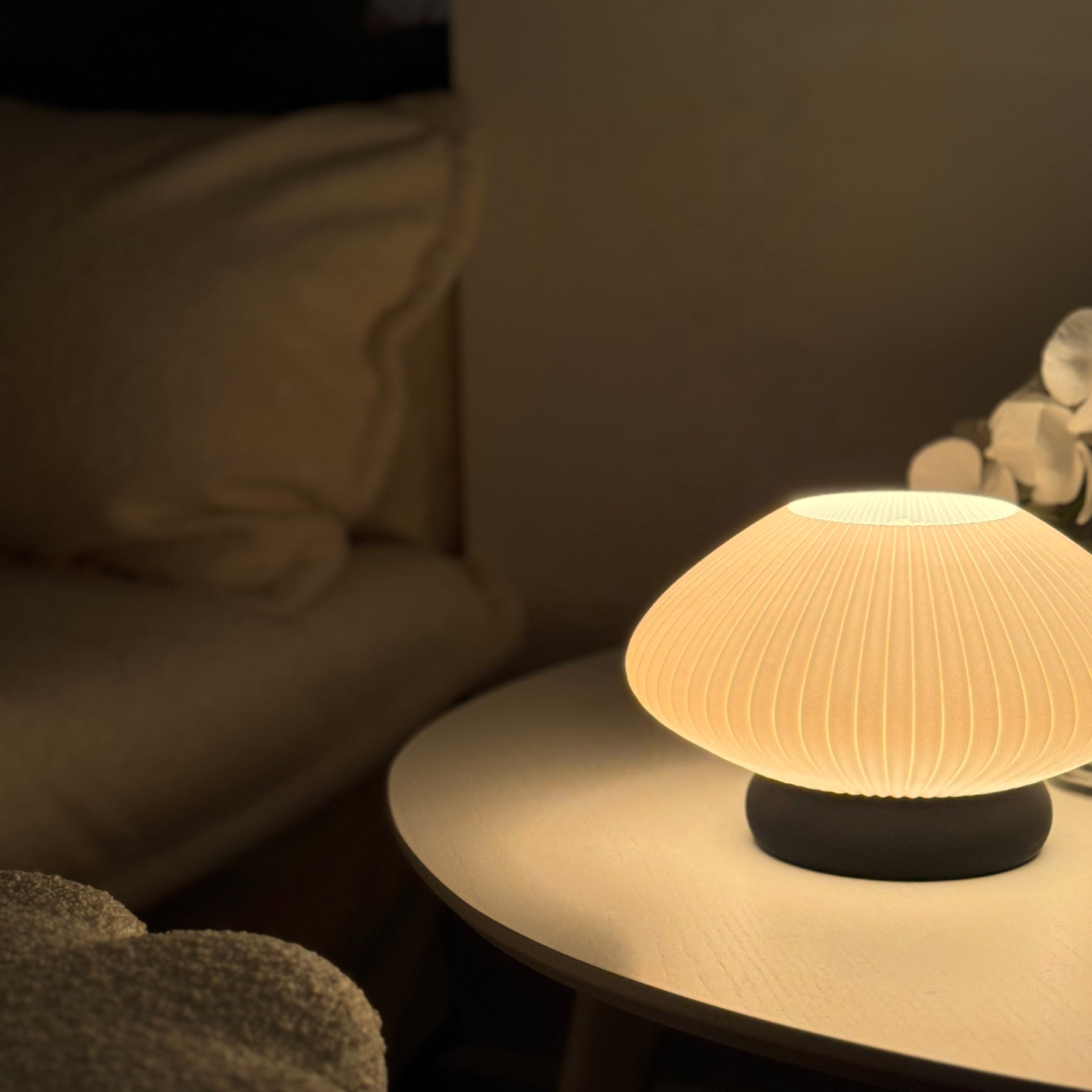 Lily Cloud Omni Santal Ash Lamp - SFMOMA Museum Store