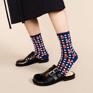 files/Lines-and-Dots-Blue-Socks2_1000x_d2ada95f-6ae0-4ba9-b00d-ce575c2f95db.jpg