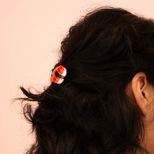 files/Maguro-Mini-Hair-Claw5_1000x_7c87ddaf-21d8-43f5-ae9b-5a573d4cbaf1.jpg