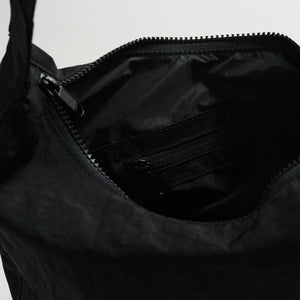 files/Medium-Crescent-Bag-black3_1000x_5719be38-6463-44a6-a602-55b8fab2bd90.jpg