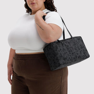 files/Medium-Nylon-Bowler-Bag-Ditsy-Floral3_1200x_f837d258-4146-4284-86ef-c2428af6d3a8.jpg