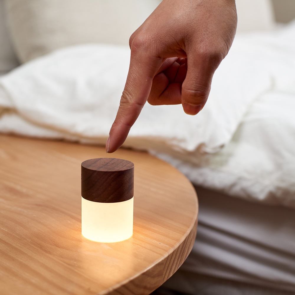 Mini Lemelia Light: Walnut