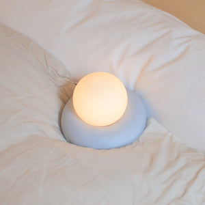 files/Mini-Tangerine-Lamp-periwinkle2_1600x_2666e4ca-3e36-4359-b3a8-42e87ba71309.jpg