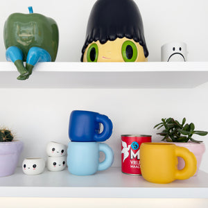 files/Mug-GASTON-Matte-Sky-lifestyle3_2048x_28ec0b59-8933-4c49-b9c3-8dcf085b0bd3.jpg