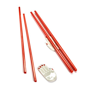 files/Nomade-Chopsticks-and-Holder-Set-1_1000x_bd70aa48-c6a5-4677-9f90-820e0fb92f1f.jpg