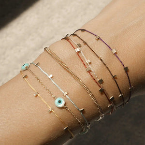 files/Ojitos-Bracelet-lifestyle2_1000x_cabca28a-8a6a-4db5-9a08-d3872c74fe7a.jpg
