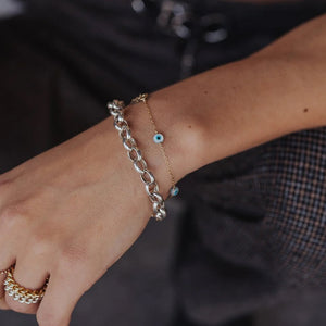 files/Ojitos-Bracelet-lifestyle3_1000x_39460cea-2168-4c76-8085-b61971dacc30.jpg