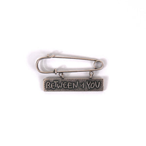 files/RM-x-SFMOMA-Between-You-and-Me-Brooch-front_2048x_50455623-5644-4aac-82b8-c72f40629d62.jpg