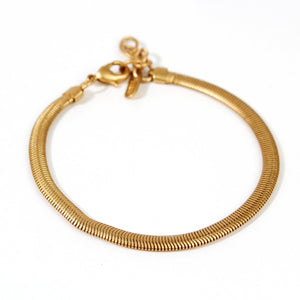files/SC1002-Bracelet-Gold-Single-Strand-1000.jpg