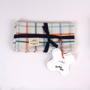 files/SFMOMA-Casa-Edel-orange-blue-napkins-folded_2048x_d707bb79-f9a5-447b-8fc7-69712c83952f.jpg