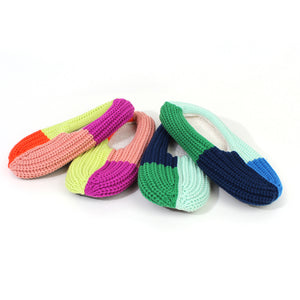 files/SFMOMA-Knit-Slippers-Both-Colors-Front-1000_c93ec101-6962-4dd2-b808-462d627b1f9b.jpg