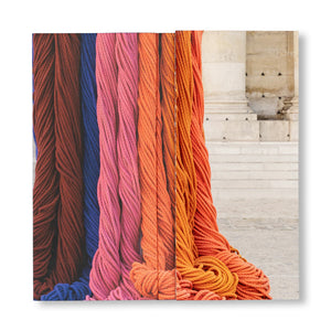 files/Sheila-Hicks-Radical-Vertical-Inquiries-interior1_1000x_e1cc2b32-3a7b-4892-8cac-9302ea2b2393.jpg