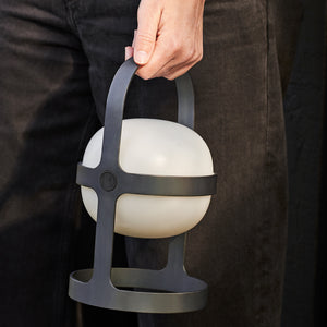 files/Small-Soft-Spot-Solar-Lantern-Metal3_1000x_248bbcf3-8b1b-4c40-a7f1-bb536119549c.jpg