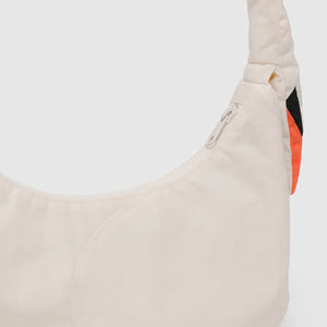 files/Swan-Bag-White3_1000x_e5d1d606-8665-413e-bf90-c838c2e96bd5.jpg