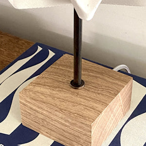 files/Table-Ball-Lamp-lifestyle3_1000x_2b101e9d-3f47-400a-af7f-56879d8f19b9.jpg