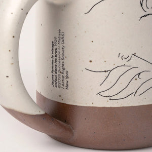 files/The-Mug-Jeune-femme2_1200x_d636d970-232f-4e0c-9d02-7fc091f794ee.jpg