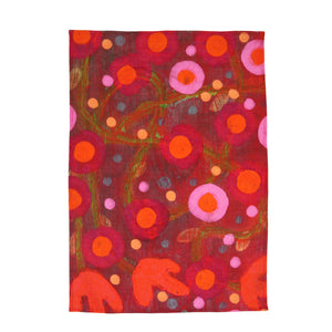 files/Tucker-Nichols-Red-Flowers-Tea-Towel-front_2048x_67f1f77c-55ed-477d-bb36-7882d16e71a4.jpg