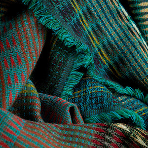 files/Vera-Wool-Wrap-Gooseberry-close-up_1400x_135ebf29-4877-40d5-b413-6f3642adf82a.jpg
