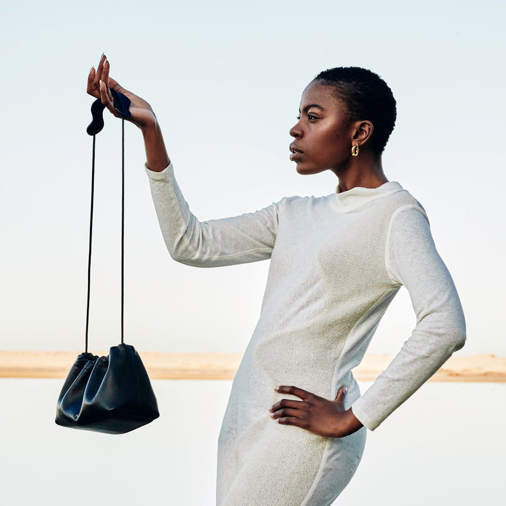 Wave Bag: Black - SFMOMA Museum Store