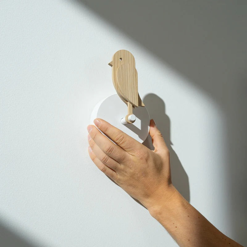 Birdie® 2.0 Air Quality CO2 Sensor: Wood