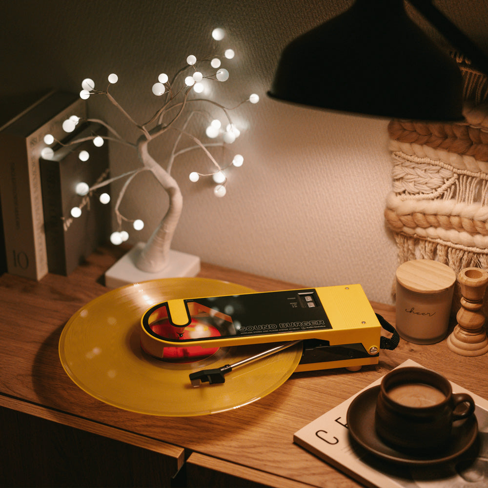 Yellow Sound Burger - SFMOMA Museum Store
