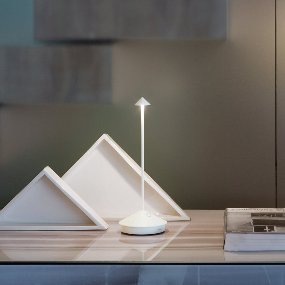 Pina light table hotsell