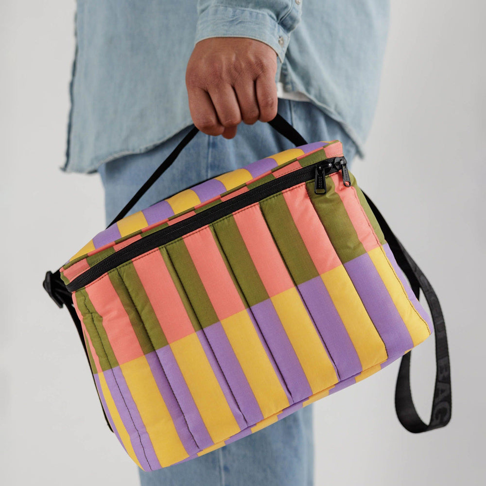 Three-quarter view sunset stripe cooler bag.