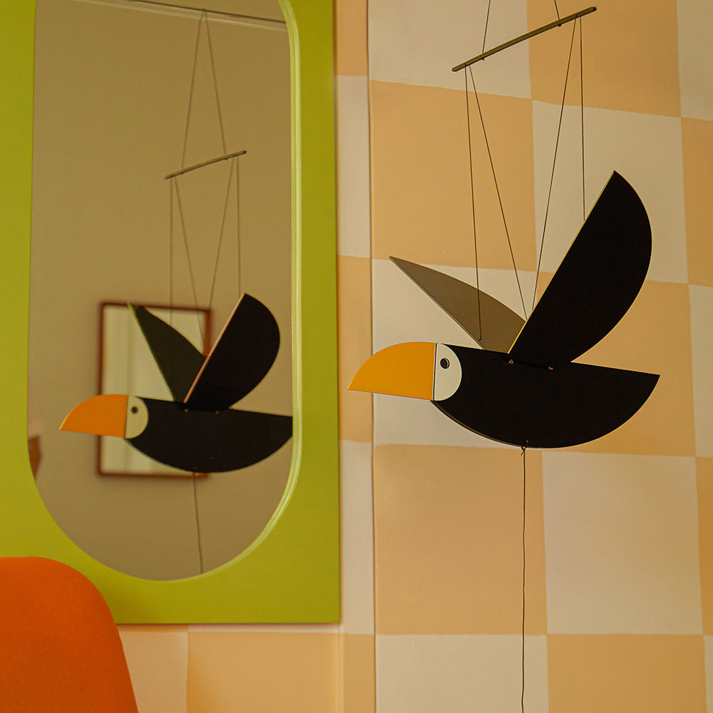 Bird cot mobile outlet