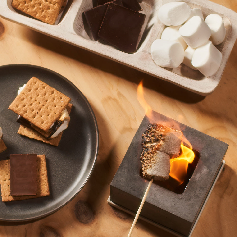 Roasting marshmallows on FLÎKR Fire.