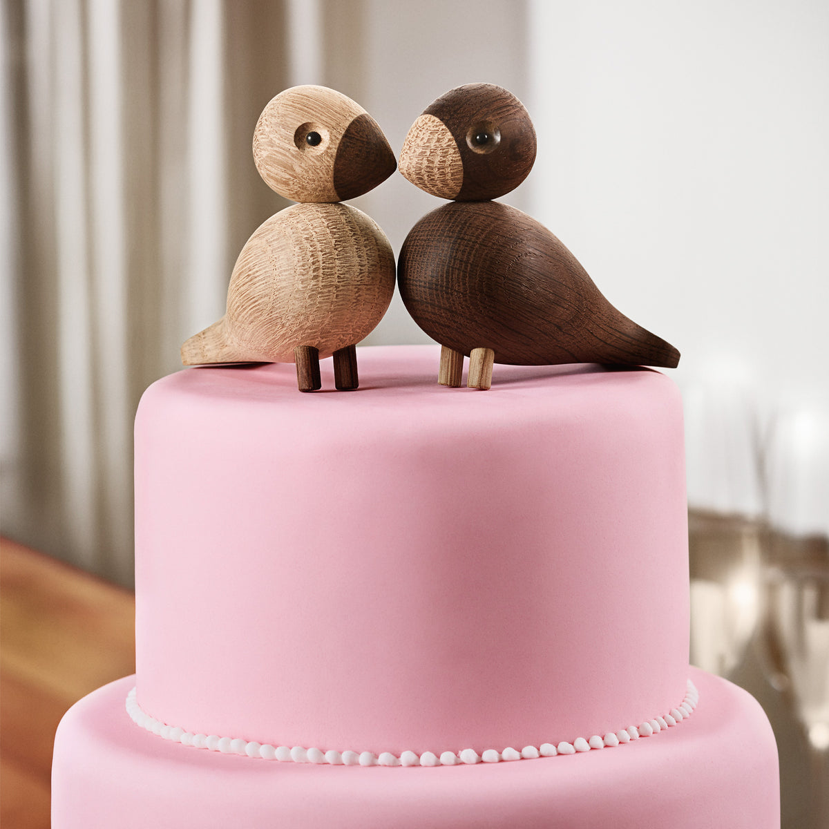 The Kay Bojesen Lovebirds on top of wedding cake