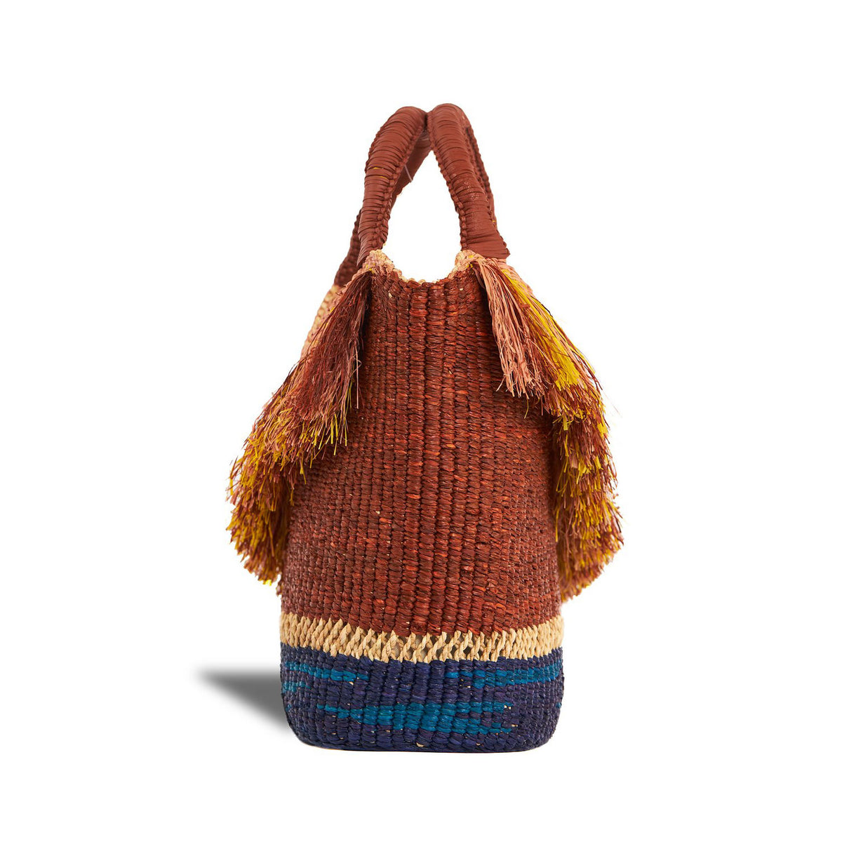 Left side view of the Oroo Oak Bag.